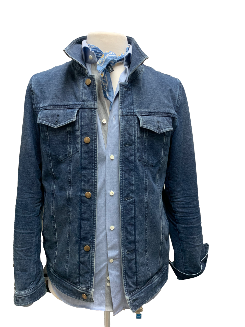 CHD2755-12 INDIGO TRUCKER JACKET WITH A 5 YEAR WASH